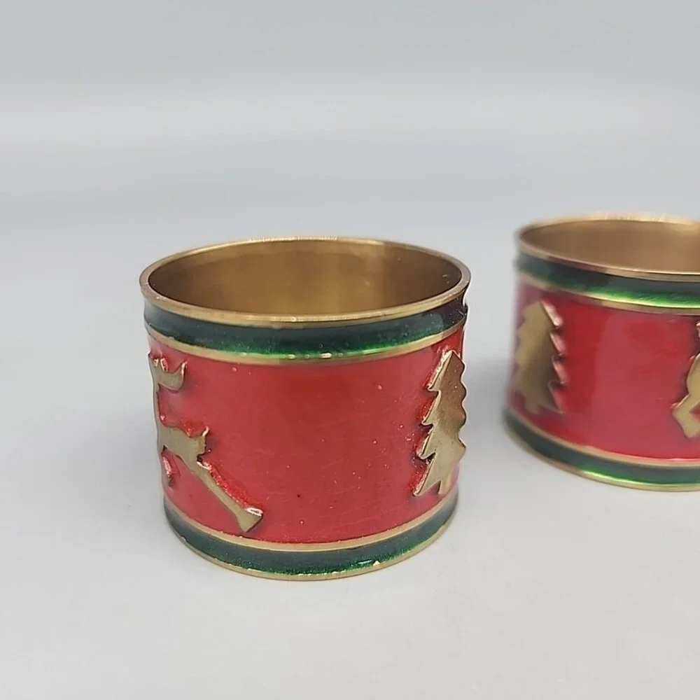 Pier 1 4 Napkins & Rings Christmas Reindeer Trees Enamel On Metal Red Green